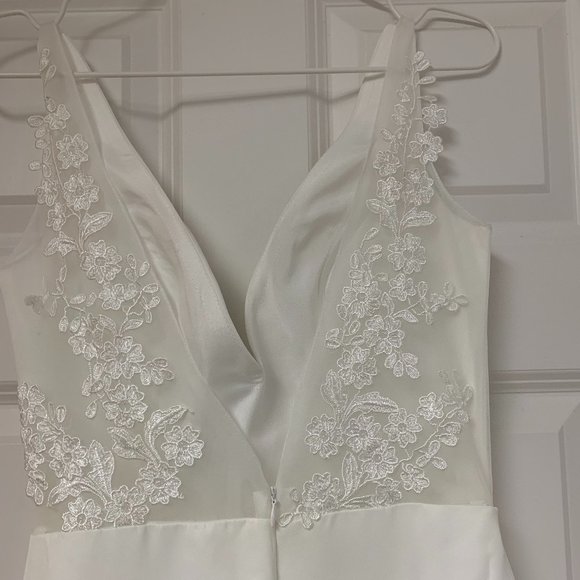 Wedding Dress Size 4 - Picture 4 of 6